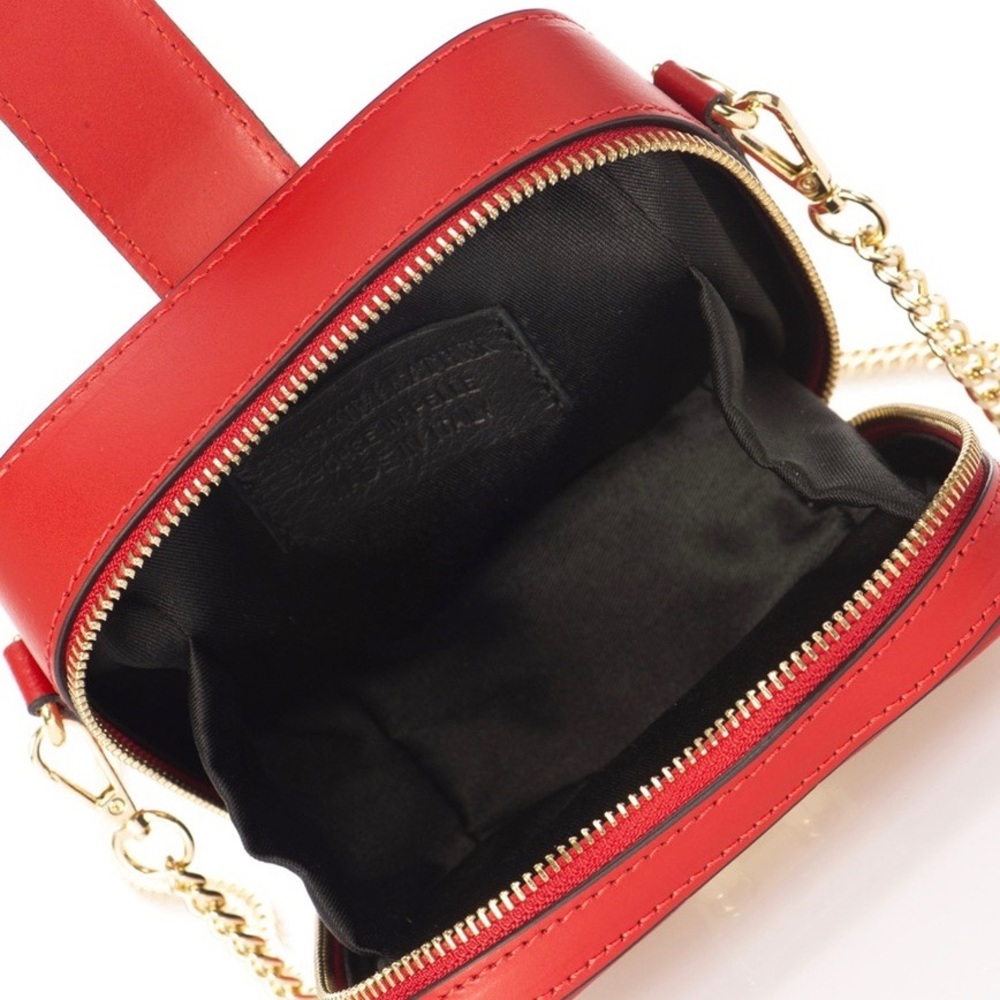 ♥️LISA MINARDI CROSSBODY BAG in RED CHILI🌶 NWT - Picture 5 of 5
